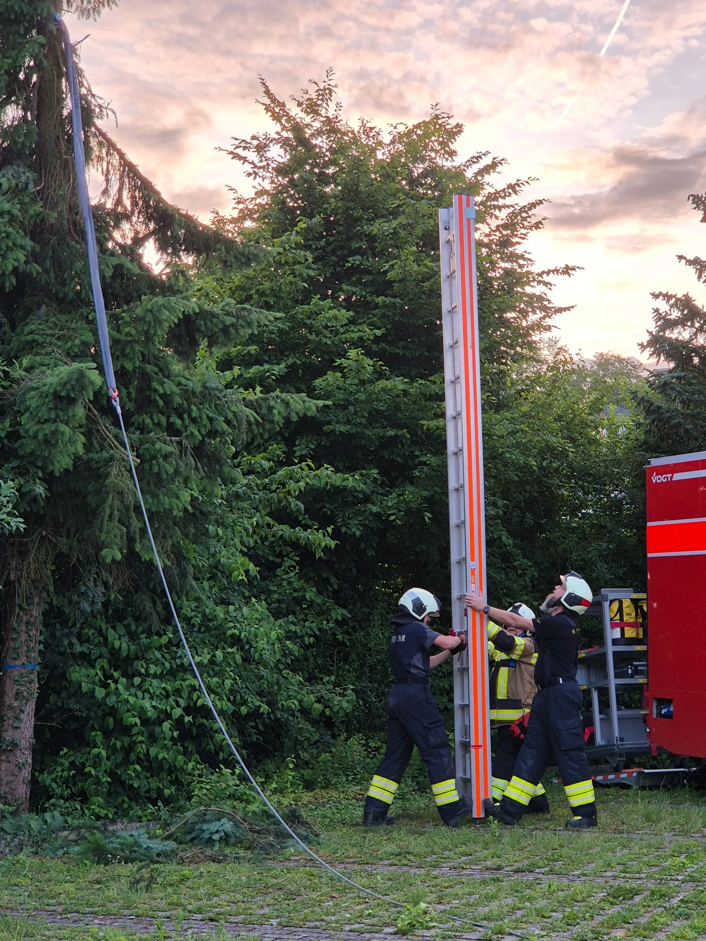 Teamwork bei Übung